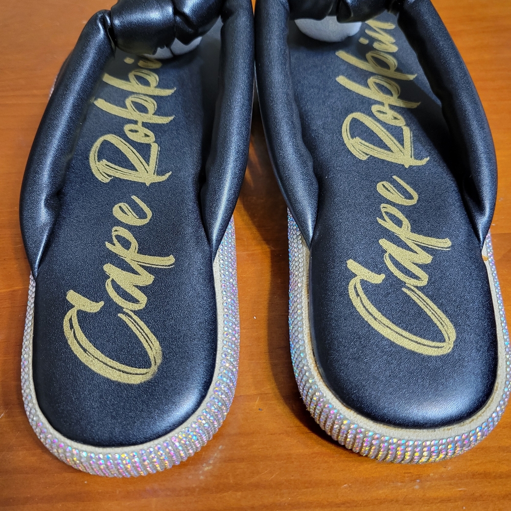 Cape Robbin Black Braided Toe-Post Sandals with Iridescent Trim - Picture 5 of 9